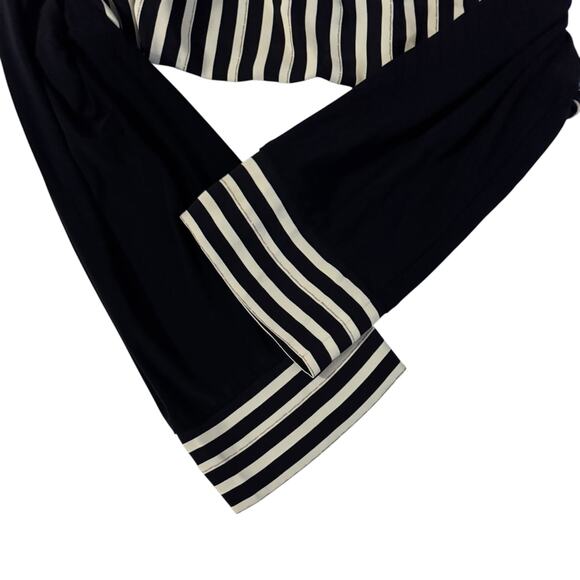 Joseph Ribkoff Black Flowy Top Size 14 Graphic Trim Lightweight Monochrome Drama - Picture 5 of 6